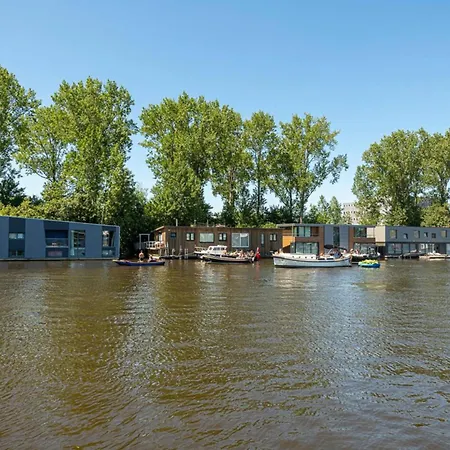 Nova Houseboat Deluxe Free Bikes Amsterdam