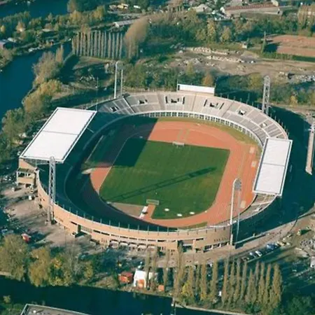 Nova Houseboat Deluxe Free Bikes Villa